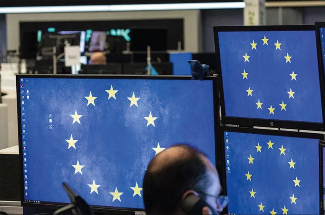 La UE en riesgo: Una desordenada concatenación de aranceles y problemas políticos amenaza con detener el crecimiento económico del continente.
