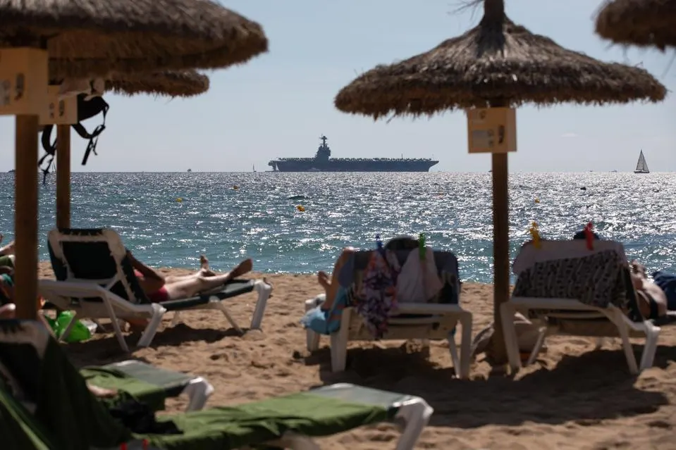 EE. UU. despliega fuerza naval en la región para respaldar operaciones contra el crimen organizado y garantizar seguridad regional durante período electoral