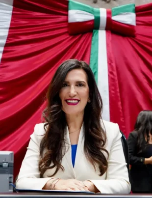 Constitucionalismo en crisis: La extraña paradoja que invalida las reformas a la Ley de Amparo y pone en jaque el derecho fundamental a la tutela judicial efectiva.