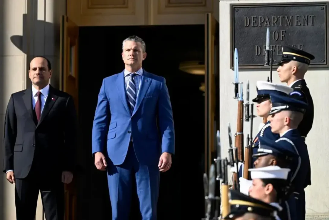 "El poderoso apoyo patriótico: Un figura clave en la estructura política estadounidense dona 130 millones de dólares para apoyar a las fuerzas armadas afectadas por el cierre del gobierno federal"