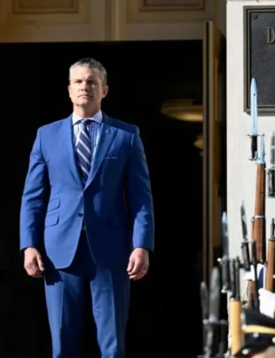 "El poderoso apoyo patriótico: Un figura clave en la estructura política estadounidense dona 130 millones de dólares para apoyar a las fuerzas armadas afectadas por el cierre del gobierno federal"