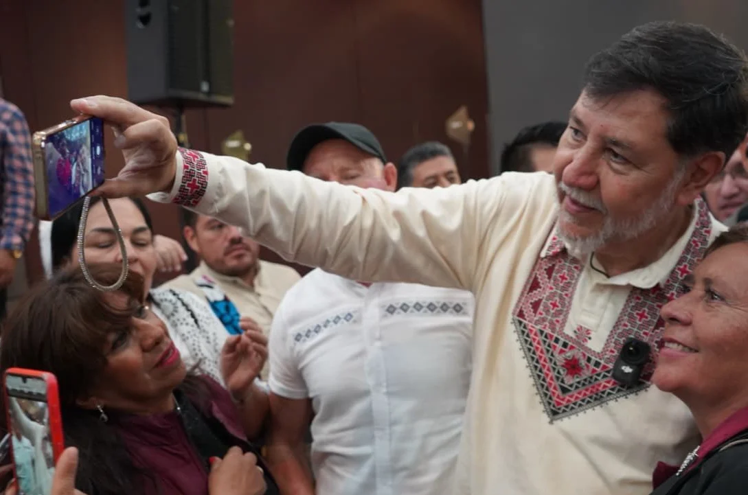 La diputada Fernández Noroña pide un descanso político y se ausentará del Senado durante 12 jornadas para visitar un conflicto internacional